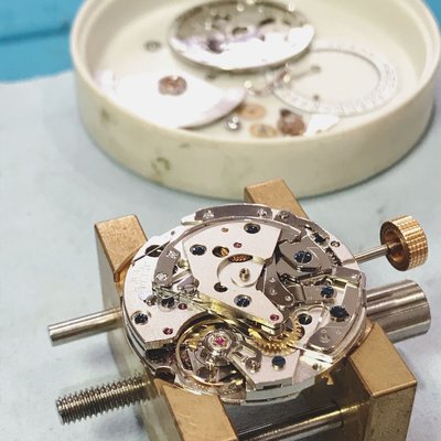 【時間溫度 】各大品牌機械錶 石英錶 勞力士 各國名錶   維修 保養 洗油  (依圖報價)