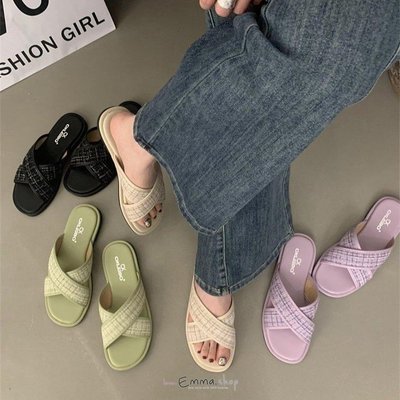 EmmaShop艾購物-韓國同步上新-小香風糖果色交叉平底拖鞋