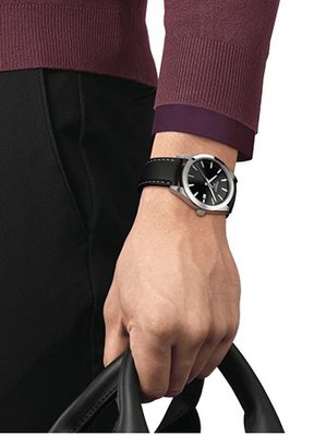 Tissot 天梭風度系列皮帶石英男腕錶 T1274101605100