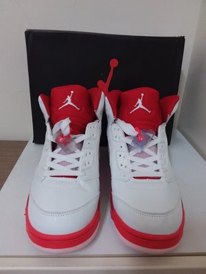 Air Jordan 5（情人節）