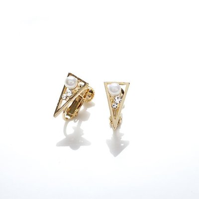 韓國❤️個性款 時尚 立體 三角 鑽飾 珍珠 鑲嵌 夾式耳環【Verina's韓系美飾】