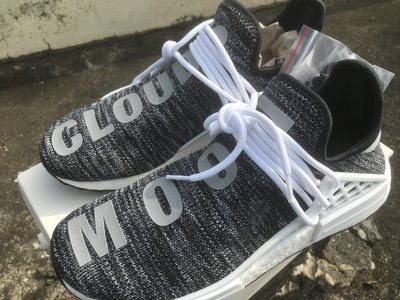 Adidas human race outlet nmd pharrell oreo 3m