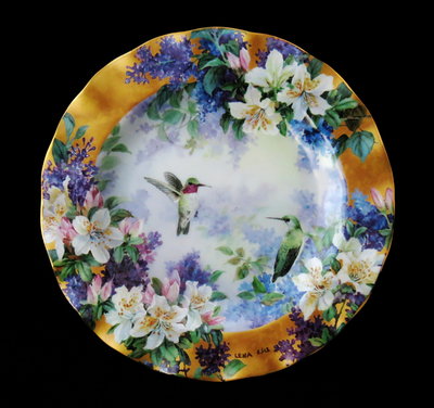 美國W S George 藝術家 Lena Liu 劉莉娜Wondrous Wings限量花卉蜂鳥重金瓷盤-E