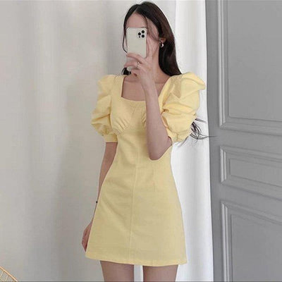 新品 韓國時尚氣質方領純色泡泡袖收腰顯瘦連身裙洋裝