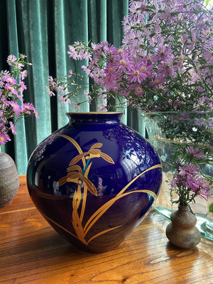 日本香蘭社花瓶、老香蘭社、香蘭東社帝王藍花瓶，日本皇室御用瓷