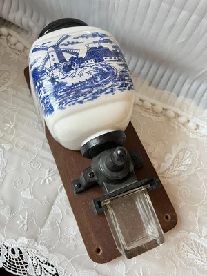 【二手】西洋vintage德國帶回壁掛式咖啡研磨機。長31厘米， 古董 舊貨 收藏 【天地通】-505