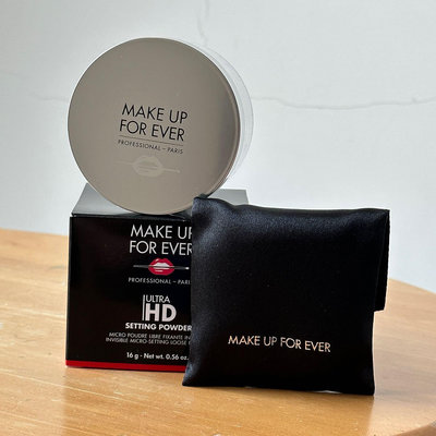 MAKE UP FOR EVER ULTRA HD 柔霧輕感蜜粉16g (含粉撲)