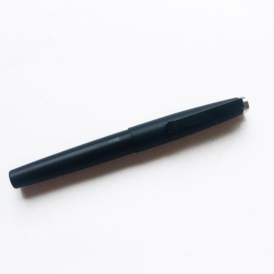 【黑濯文坊】Tactile Turn Gist 設計師鋼筆 不鏽鋼蓋頭款