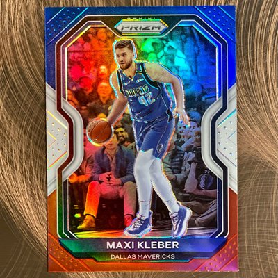 Maxi Kleber red white blue parallel 2020-21 panini prizm basketball