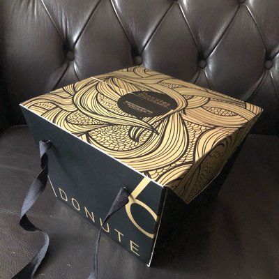Donutes 多那之 手提蛋糕盒 手提紙盒 紙盒 蛋糕提盒 點心盒 收納盒 8吋蛋糕盒