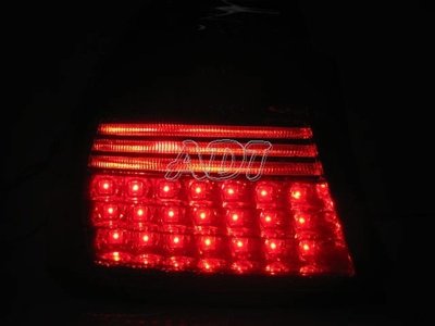 ~~ADT.車燈.車材~~BMW 新 3系列 E90 紅黑殼光注LED尾燈一組4600