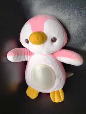 【二手衣櫃】企鵝造型玩偶 安撫娃娃 絨毛玩偶 可愛企鵝公仔 毛絨玩具 企鵝抱枕 粉色企鵝玩具娃娃 1111108
