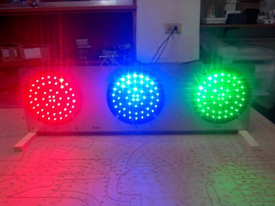 (星光閃閃)三色爆閃燈LED爆閃燈 檳榔燈LED招牌 檳榔攤專用紅綠燈(超亮)圓RGB