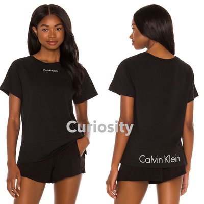 【Curiosity】Calvin Klein CK 旁開衩LOGO短袖T恤上衣 黑色 XS/S $1480↘$699