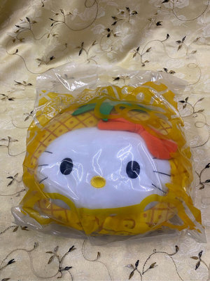 ゞ媽咪小舖﹏╭° 早期Hello Kitty鳳梨抱枕/絨毛娃娃/絨毛玩具/玩偶/布偶