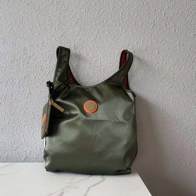新款熱銷 Kipling 猴子包 KI5642 質感綠 手提包 購物袋 好收納 旅行 附小收納包 限時優惠 防水 限量