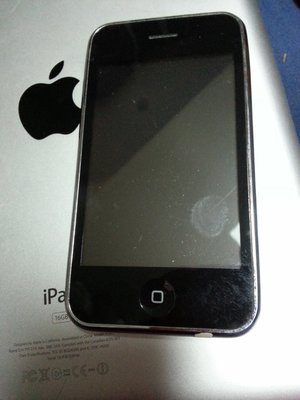 白色iphone3G (A1241) Apple蘋果 手機不會用找不到充電線 當零件機賣  16GB三百九十 一元起標