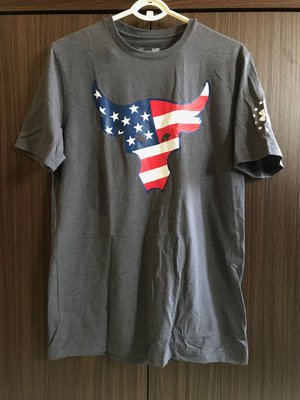 現貨 UA Project Rock 巨石強森 The Troops T-Shirt