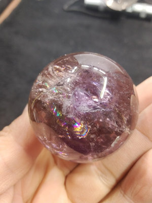二手 新貨來襲，天然紫水晶七彩虹紫晶水晶球，42mm 古玩 擺件 十大雜項【紫竹齋】3958