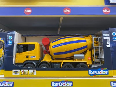 ￼《BRUDER》德國大比例擬真 1:16 SCANIA 黃色 工程水泥車_RU3554