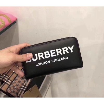 【二手】BURBERRY 19SS LONDON LOGO 字母 牛皮 黑色 拉鍊 長夾 錢包