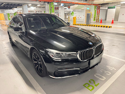 自售2016年款，BMW-730D G11 總代理，黑外觀黑色內裝，哩程15萬
