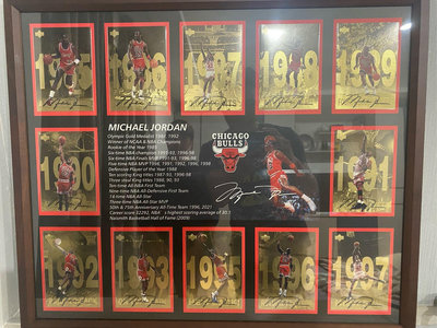 1998 Upper Deck Michael Jordan Large Gold Foil 12 Card Set 含裱框