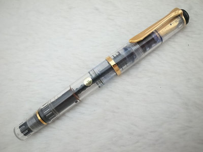 B294 百利金 德國製 第二代 透明示範M200 F尖鋼筆(8成新)(活塞上水)