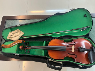 順風提琴@二手德國天然虎紋4/4小提琴。西德老琴。產地：德國。