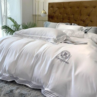 冰絲床包組 涼感床包四件組 四件套 絲質床包 天絲 床墊 單人床包 雙人床包 加大床包 ikea 床包 床罩 被單