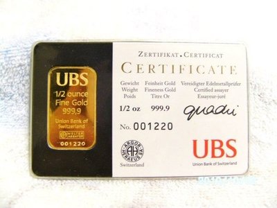 瑞士銀行(UBS)卡片式幻彩金鑽條塊 1/2 盎司(金幣金條金塊)~~全新未拆封~~含保證書