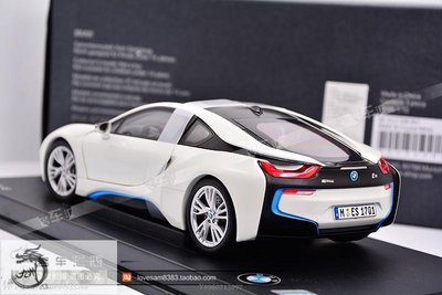 現貨熱銷- 原廠 1:18 寶馬 Paragon Models BMW i8 white 汽車模型收藏