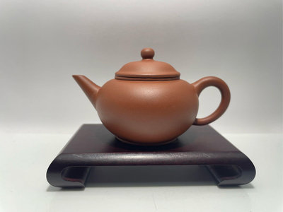 雅品壺~早期收藏紅泥標準壺 中國宜興 蓋8#E160