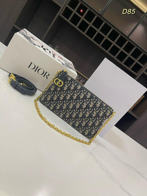 【二手包包】size：2212cm迪奧 腋下包 Dior midi 斜挎包 麻將包Dior鏈條斜挎，挖到寶V NO163365