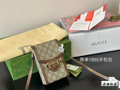 【二手包包】全套包裝Gucci1955手機包 本想去入虎頭胸包的都已經準備結賬了一轉頭看到這款手機包立馬移情NO123317