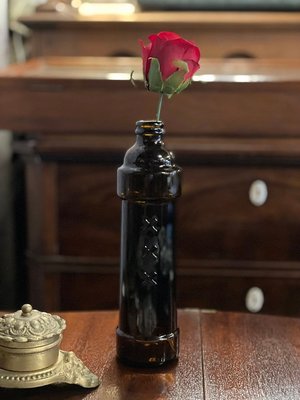 比利時手工凸面徽飾琥珀色老玻璃瓶/花瓶 #922094