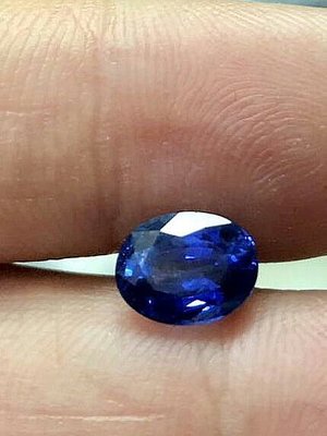 【藍寶石裸石】天然藍寶石裸石 斯里蘭卡產 皇家藍 高淨度  尊貴閃耀 2.017克拉