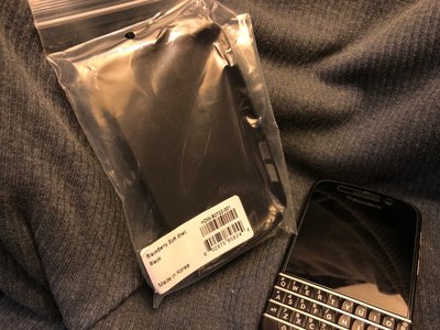 Blackberry 黑莓原廠 Q10 全新 黑色 矽膠保護套
