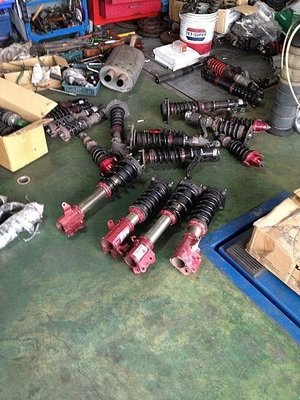 中古避震器高價回收買賣 避震器異音漏油維修處理