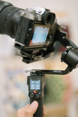 台南 卡麥拉 相機出租 穩定器 出租 DJI RS3 mini 輕巧 微單穩定器