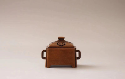 (可議價)-二手 慶松堂 海棠馬槽爐二號，紫銅材質。 古玩 擺件 老物件【萬寶閣】1651
