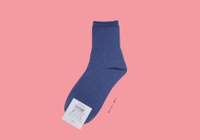 。韓國製藍莓軟糖素面襪子。