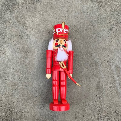 ☆LimeLight☆ 2019 F/W Supreme Nutcracker 胡桃鉗聖誕隱藏單品