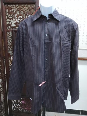 (二手近全新)瑞士品牌Strellson紫黑色條紋休閒款長袖襯衫(16/41)（B765）