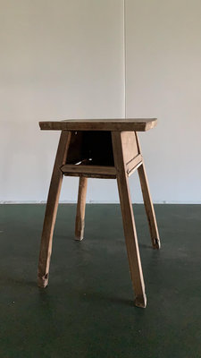 【二手】江南櫸木家具，獨一無二的殊存在。高腳櫸木小桌子。四條腿起線44821【李掌櫃】