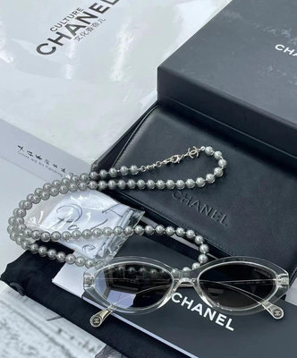 Chanel香奈兒 24S窄版珍珠鍊條墨鏡