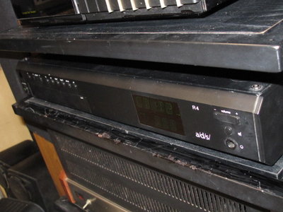a/d/s R4 綜合擴大機 前級擴大機 可當前級使用 收音機無法收聽