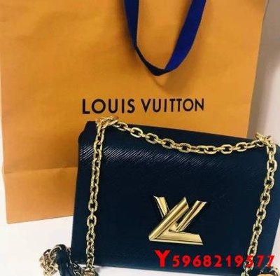 Louis Vuitton M22296 Twist Lock XL , Black, One Size