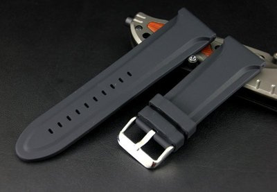 26mm超優手感,歐洲市場同步上架,設計師款紳士錶適用優雅風格高質感矽膠錶帶不鏽鋼扣panerai u boat