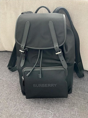 Burberry Aviator Rucksack系列 大容量後背包(黑色)80616681